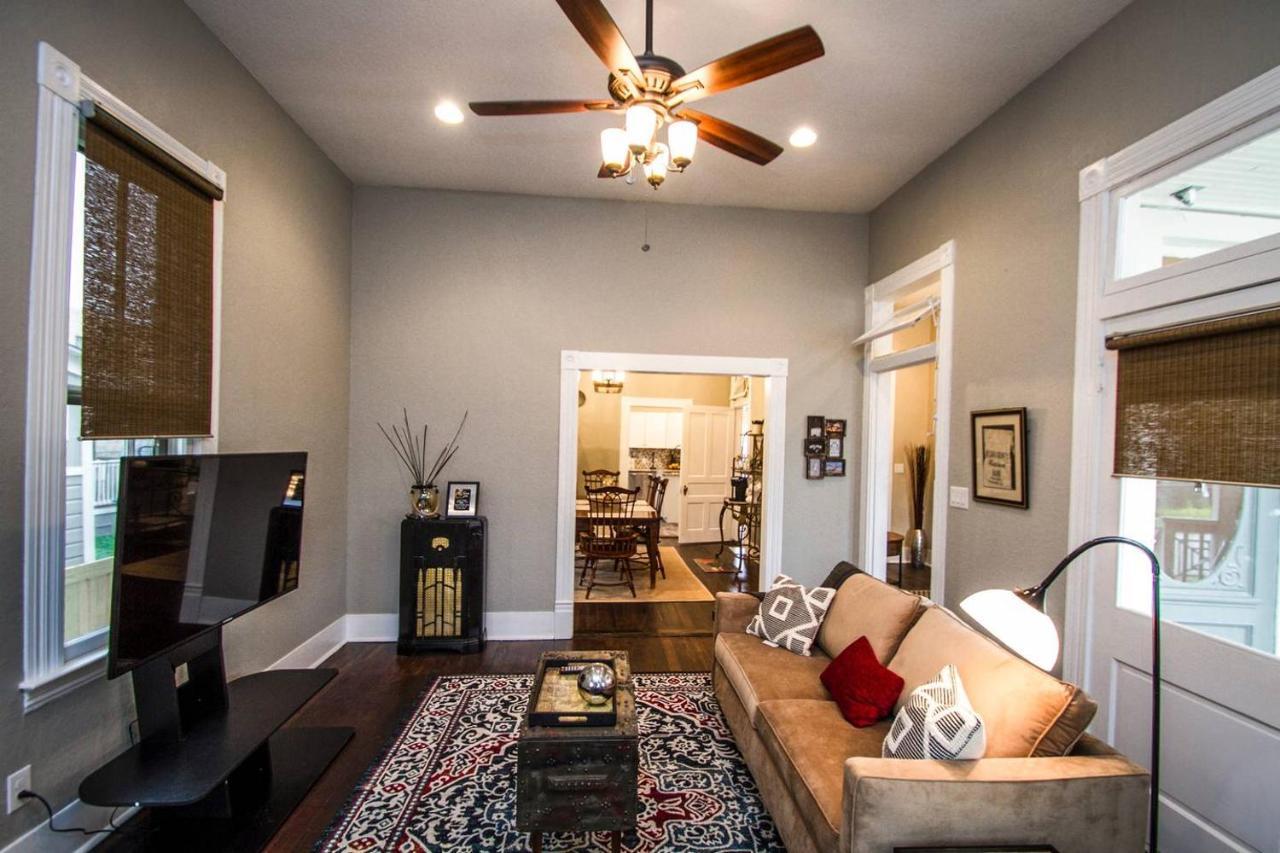 Wyoming St Restored Historic 2Br/1Ba Downtown سان أنطونيو المظهر الخارجي الصورة