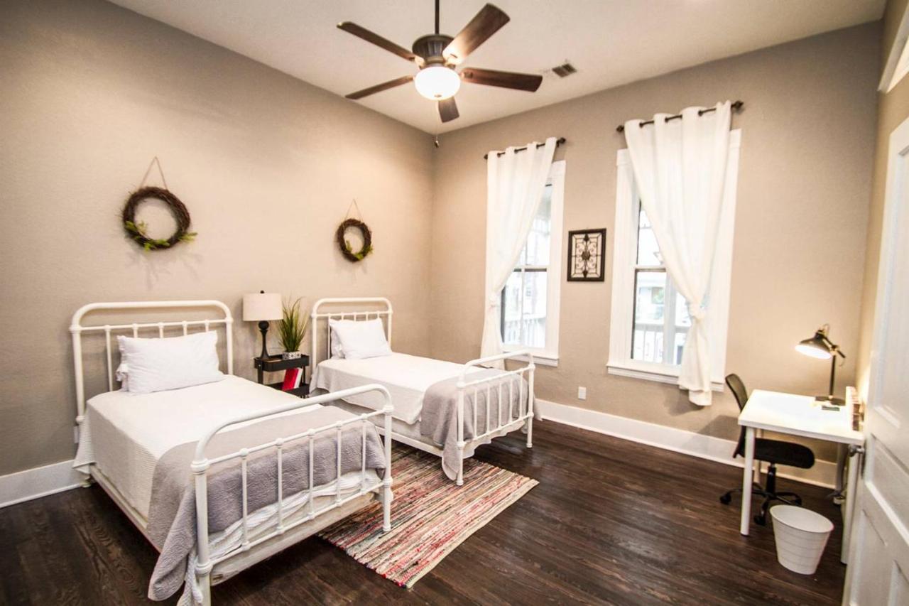 Wyoming St Restored Historic 2Br/1Ba Downtown سان أنطونيو المظهر الخارجي الصورة