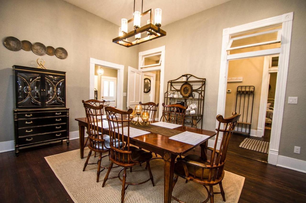 Wyoming St Restored Historic 2Br/1Ba Downtown سان أنطونيو المظهر الخارجي الصورة